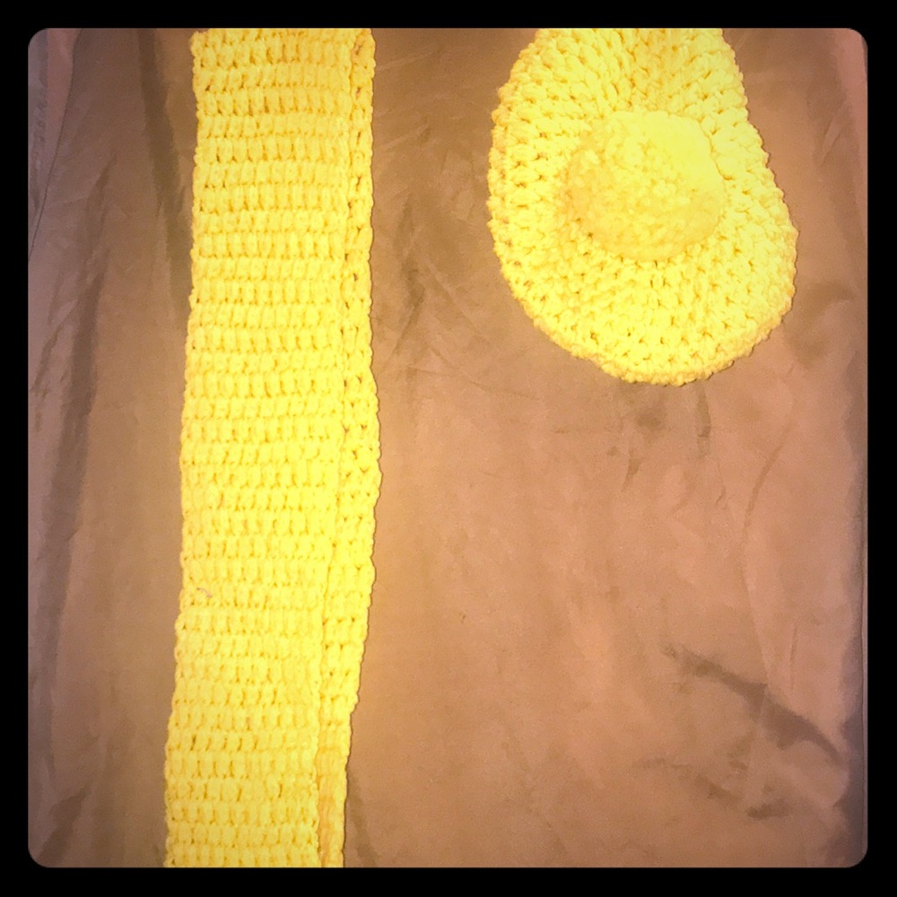 Classic Retro Yellow Knit Pom Pom Beret And Scarf.